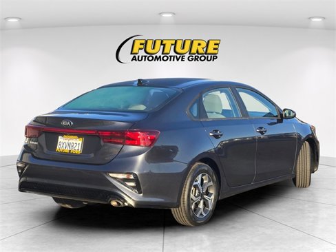 Used 2021 Kia Forte LXS image 4