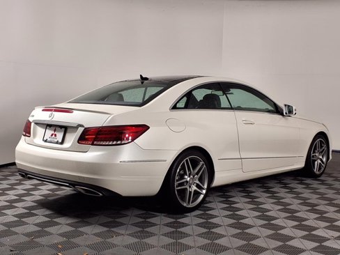Used 2016 Mercedes-Benz E 400 Coupe w/ Premium 2 Package image 32