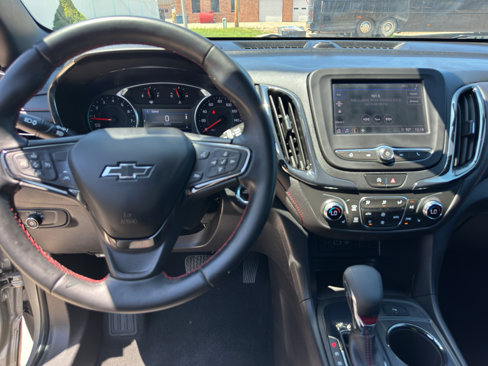 Used 2023 Chevrolet Equinox RS image 13