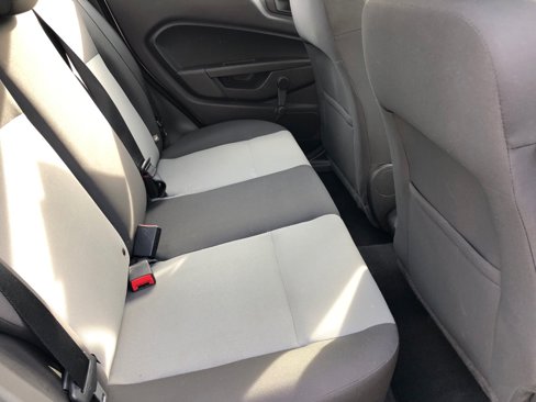 Used 2015 Ford Fiesta S image 21