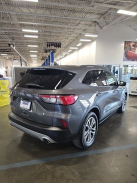 Used 2022 Ford Escape SEL image 6
