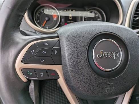 Used 2016 Jeep Cherokee Latitude w/ Safety/Convenience Group image 17