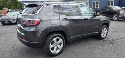 Used 2018 Jeep Compass Latitude w/ Popular Equipment Group image 6