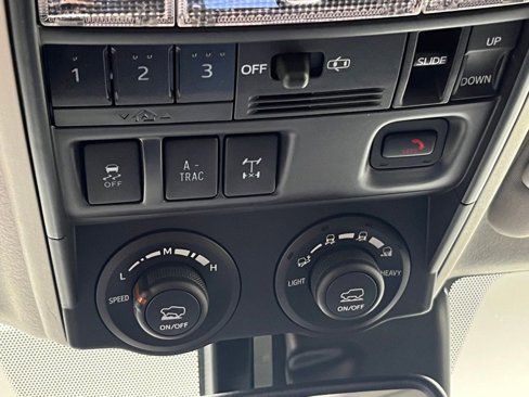Used 2023 Toyota 4Runner TRD Off-Road Premium w/ Off Road Premium Plus Package image 22