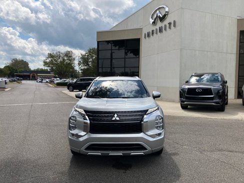 Used 2023 Mitsubishi Outlander SEL image 3