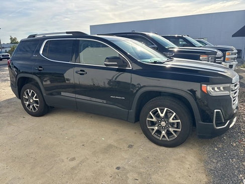 Used 2021 GMC Acadia SLE w/ Driver Convenience Package image 1