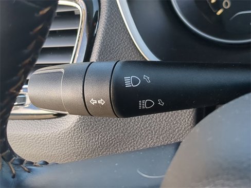 Used 2019 Jeep Compass Limited image 25