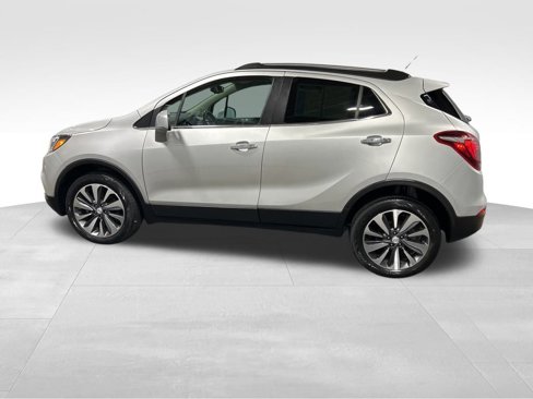 Used 2022 Buick Encore Preferred w/ Safety Package image 7