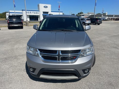 Used 2019 Dodge Journey SE w/ Connectivity Group image 3