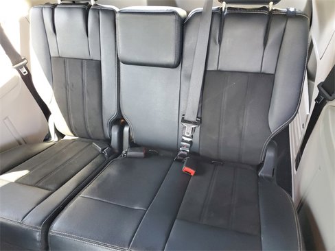 Used 2019 Dodge Grand Caravan SXT image 12