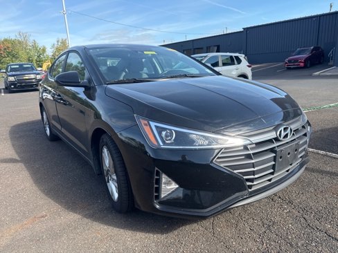 Used 2020 Hyundai Elantra Value Edition w/ Winter Weather Package image 1