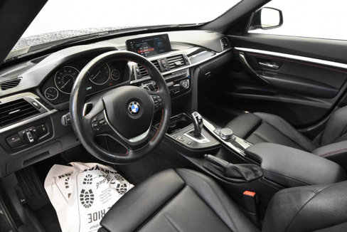 Used 2018 BMW 330i Gran Turismo xDrive w/ Premium Package image 12