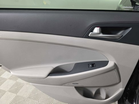 Used 2020 Hyundai Tucson Sport w/ Cargo Package image 26