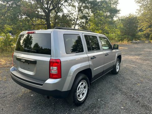 Used 2016 Jeep Patriot Sport image 5