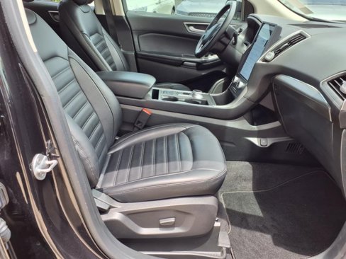 Used 2022 Ford Edge SEL w/ Convenience Package image 9
