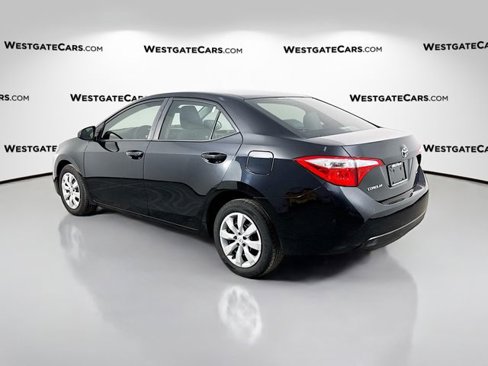 Used 2016 Toyota Corolla LE image 4