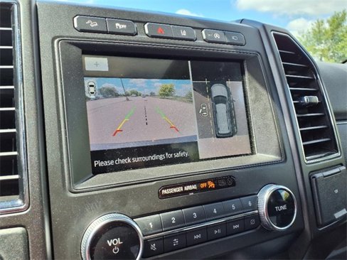 Used 2020 Ford Expedition Max Limited w/ Special Edition Package image 25