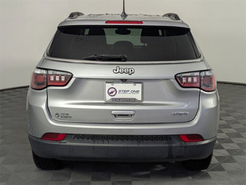 Used 2022 Jeep Compass Latitude image 6