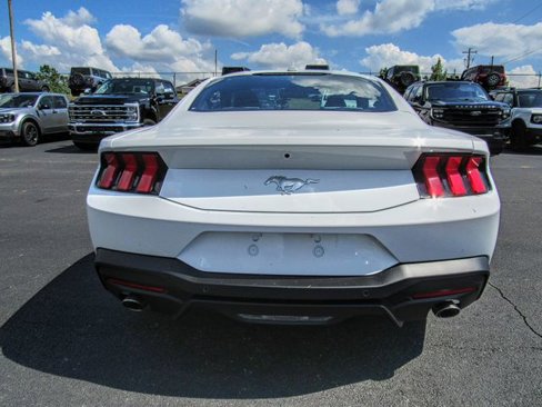New 2025 Ford Mustang Coupe image 5