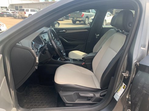 Used 2019 Volkswagen Jetta image 24