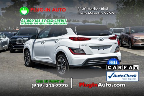 Used 2023 Hyundai Kona SE image 2