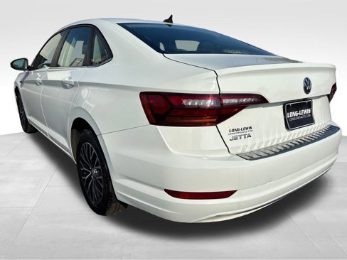 Used 2019 Volkswagen Jetta SEL w/ Cold Weather Package image 3