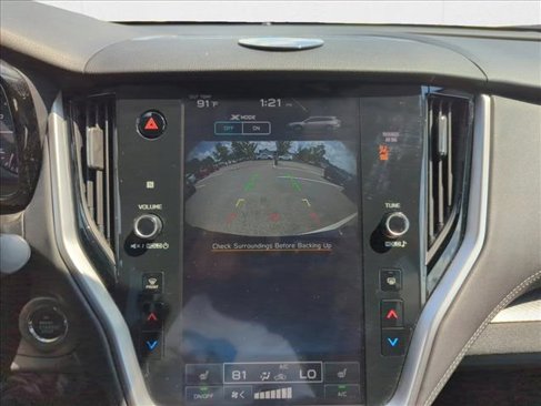Used 2023 Subaru Outback Premium image 17