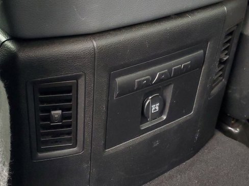 Used 2018 RAM 1500 Big Horn image 31