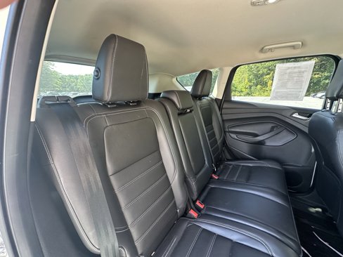 Used 2018 Ford Escape Titanium w/ Ford Safe & Smart Package image 35