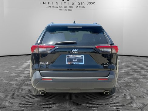 Used 2023 Toyota RAV4 XLE w/ Convenience Package image 6