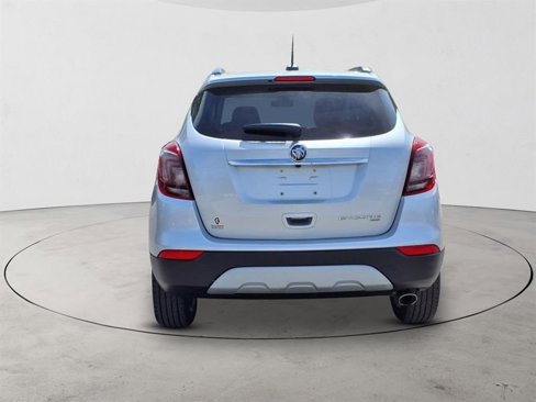 Used 2022 Buick Encore Preferred w/ Safety Package image 6