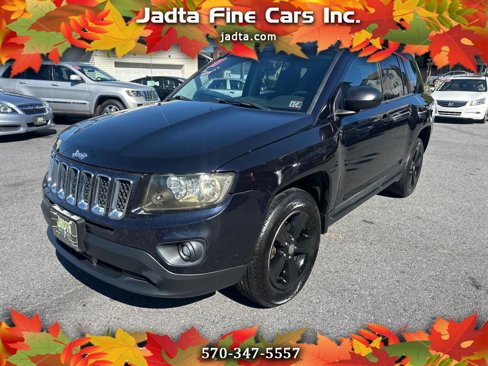Used 2011 Jeep Compass Latitude image 1