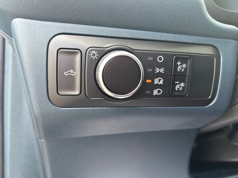 New 2025 Ford Maverick XL w/ Equipment Group 102A image 21