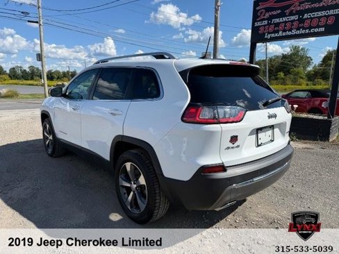 Used 2019 Jeep Cherokee Limited w/ Technology Group image 3
