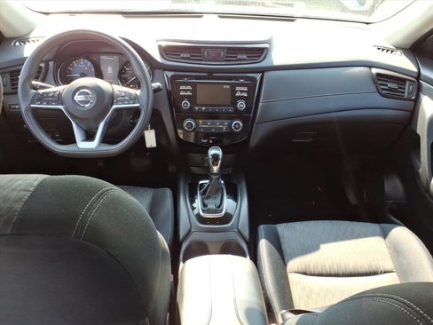 Used 2017 Nissan Rogue S image 9