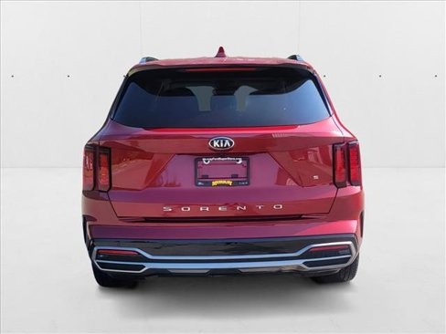 Used 2021 Kia Sorento S image 6