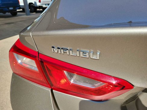 Used 2024 Chevrolet Malibu LS image 7