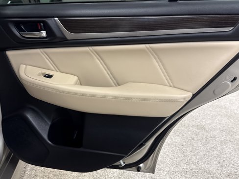 Used 2018 Subaru Legacy 2.5i Limited image 29