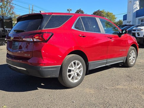 Used 2024 Chevrolet Equinox LT image 8