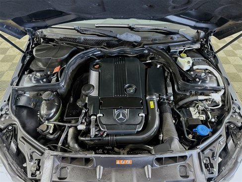 Used 2013 Mercedes-Benz C 250 Coupe image 29