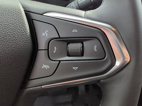 New 2025 Chevrolet Trax LT w/ Driver Confidence Package image 17