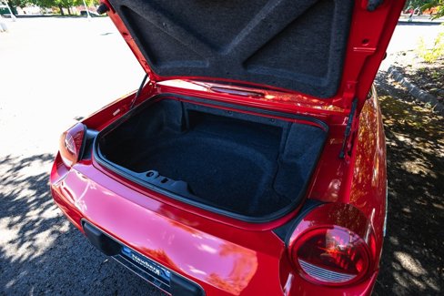 Used 2003 Ford Thunderbird image 16