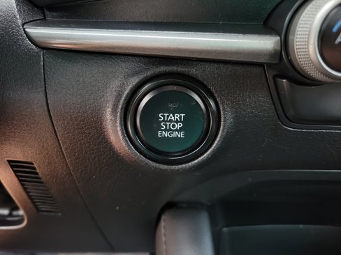 Used 2021 MAZDA MAZDA3 s image 12