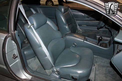 Used 1995 Buick Riviera Supercharged Coupe image 26