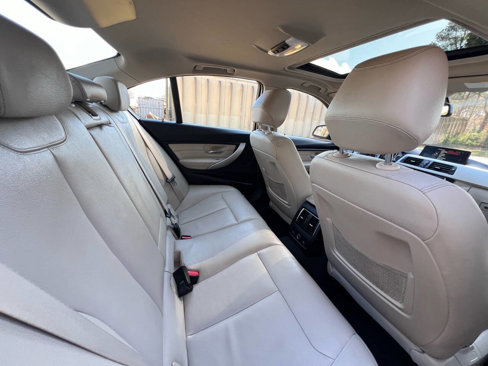 Used 2016 BMW 320i xDrive Sedan image 14