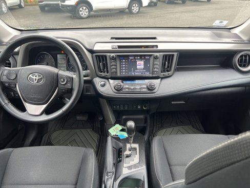 Used 2018 Toyota RAV4 Adventure image 7