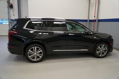 Certified 2021 Cadillac XT6 Premium Luxury image 7