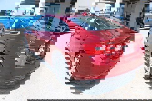 Used 2024 Chevrolet Malibu LT image 11
