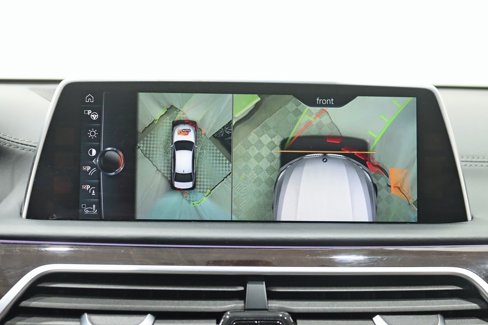 Used 2016 BMW 750i xDrive image 17