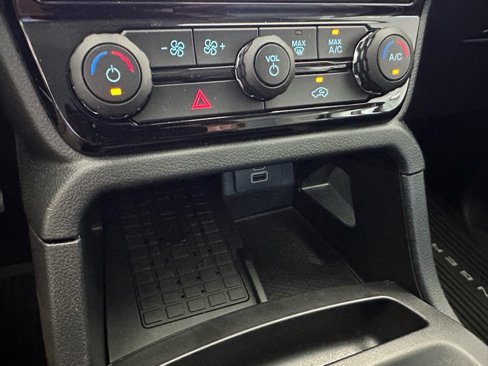 Used 2024 Ford Ranger XLT w/ Equipment Group 301A High image 42